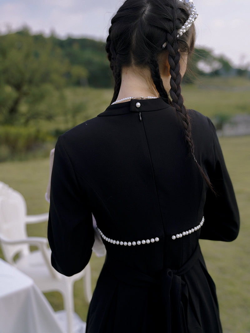 Fish-tail Pearl Flare Classy One-piece