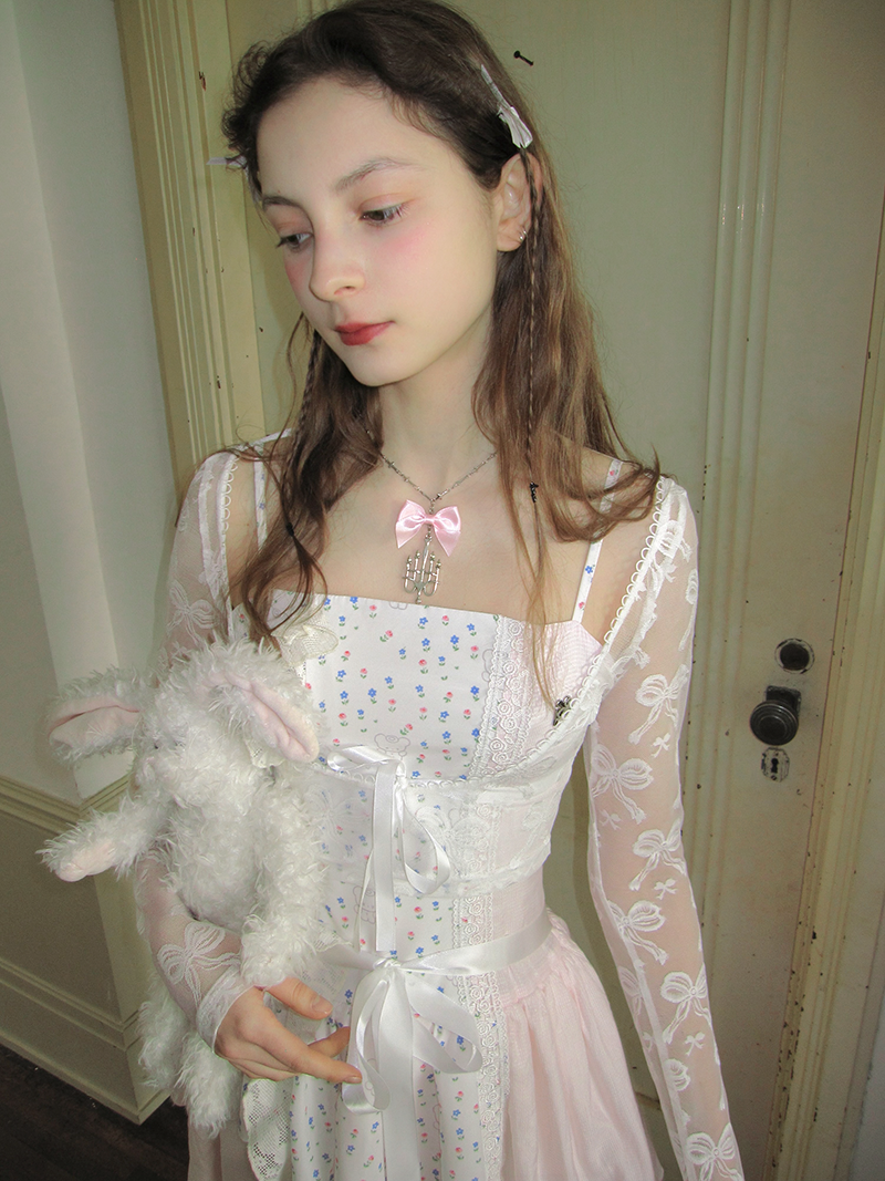 Bowknot Jacquard & Bear Print Large Collar Cropped Top