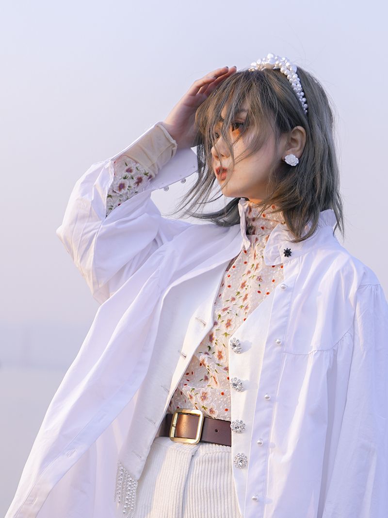 High-neck Flower Retro Crumply Blouse