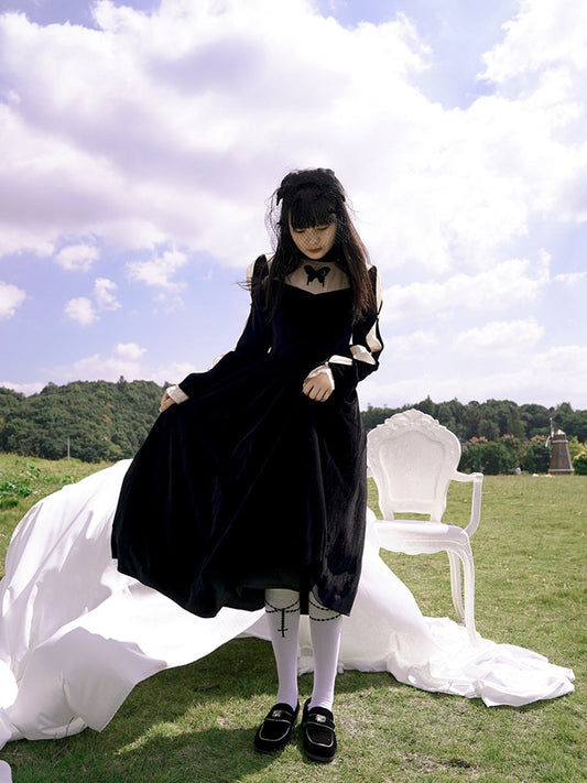 Velvet Butterfly Vintage Pearl One-piece