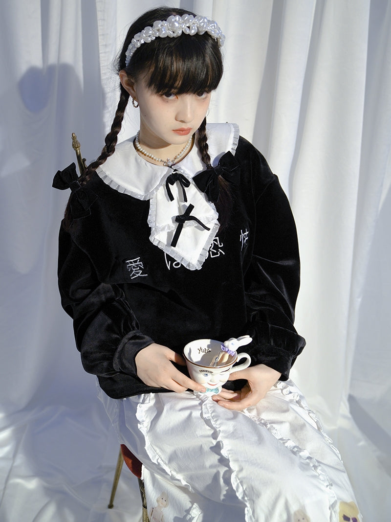 Velvet Gothic Lace Ribbon Pullover