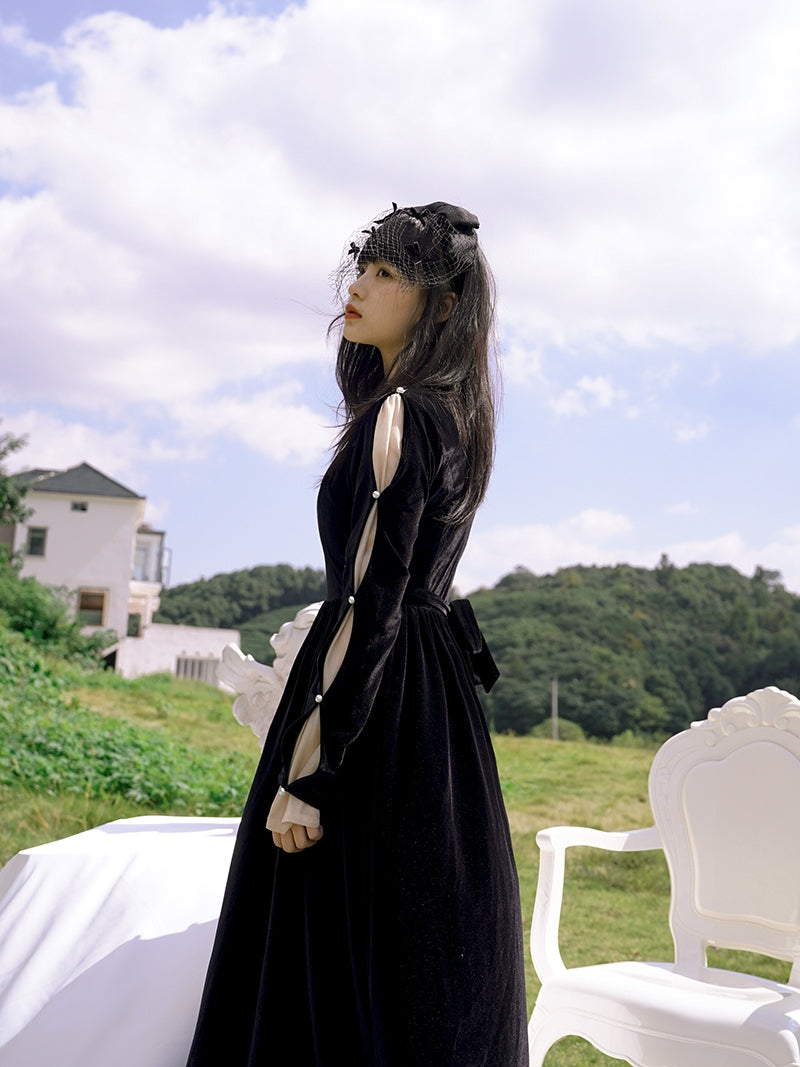 Velvet Butterfly Vintage Pearl One-piece