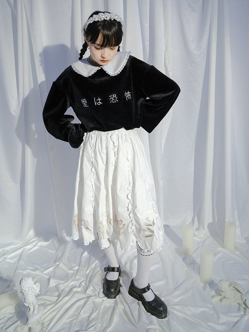 Velvet Gothic Lace Ribbon Pullover